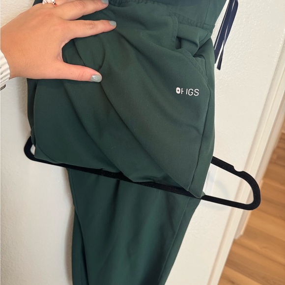 Figs - RARE British Racing Green Joggers (XL) - Picture 2 of 3